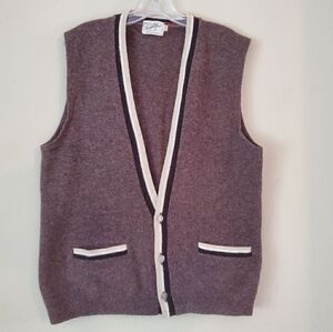 LAMBSWOOL‎  Men's Brown Vest Size Large 100% wool Preppy Vintage